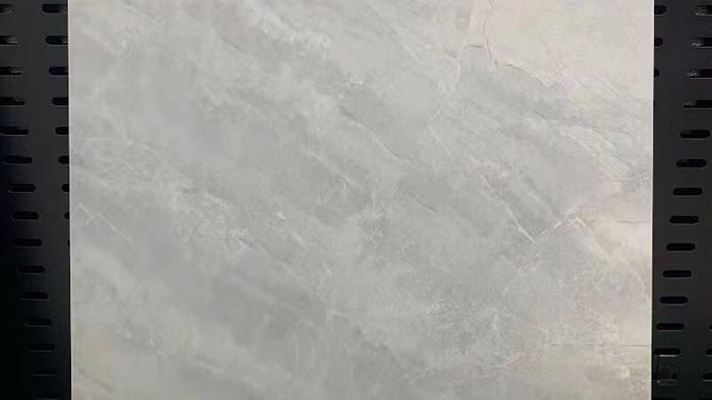卫生间瓷砖规格300x600为何受欢迎？**
